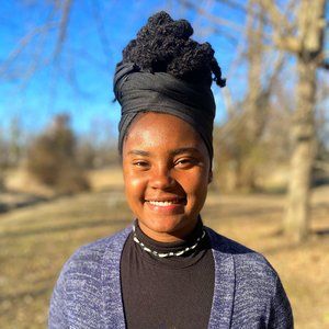 Meet your Posher, Anya